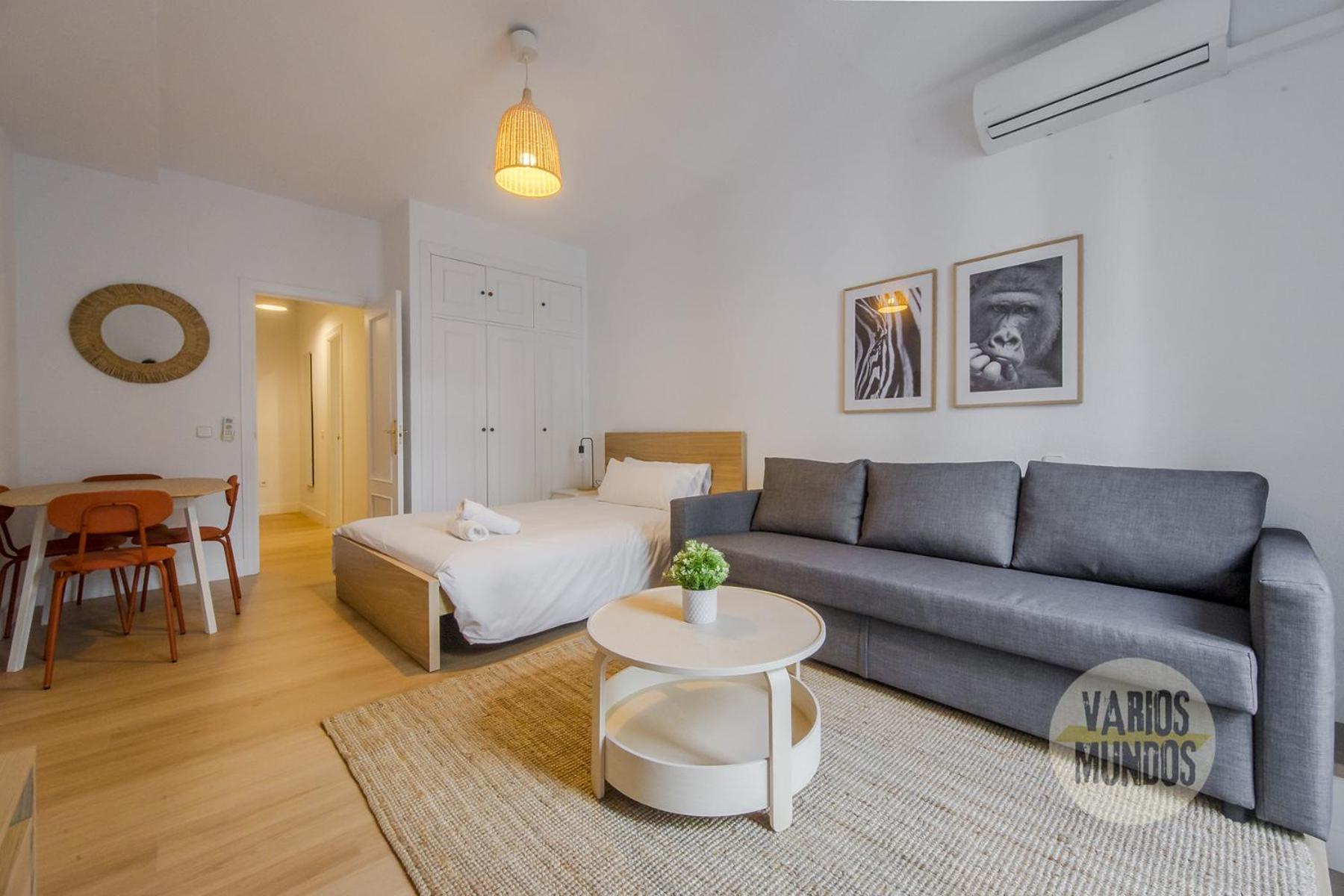 Comodo Y Centrico Loft En Calle Carretas - Madrid Centro Eksteriør bilde